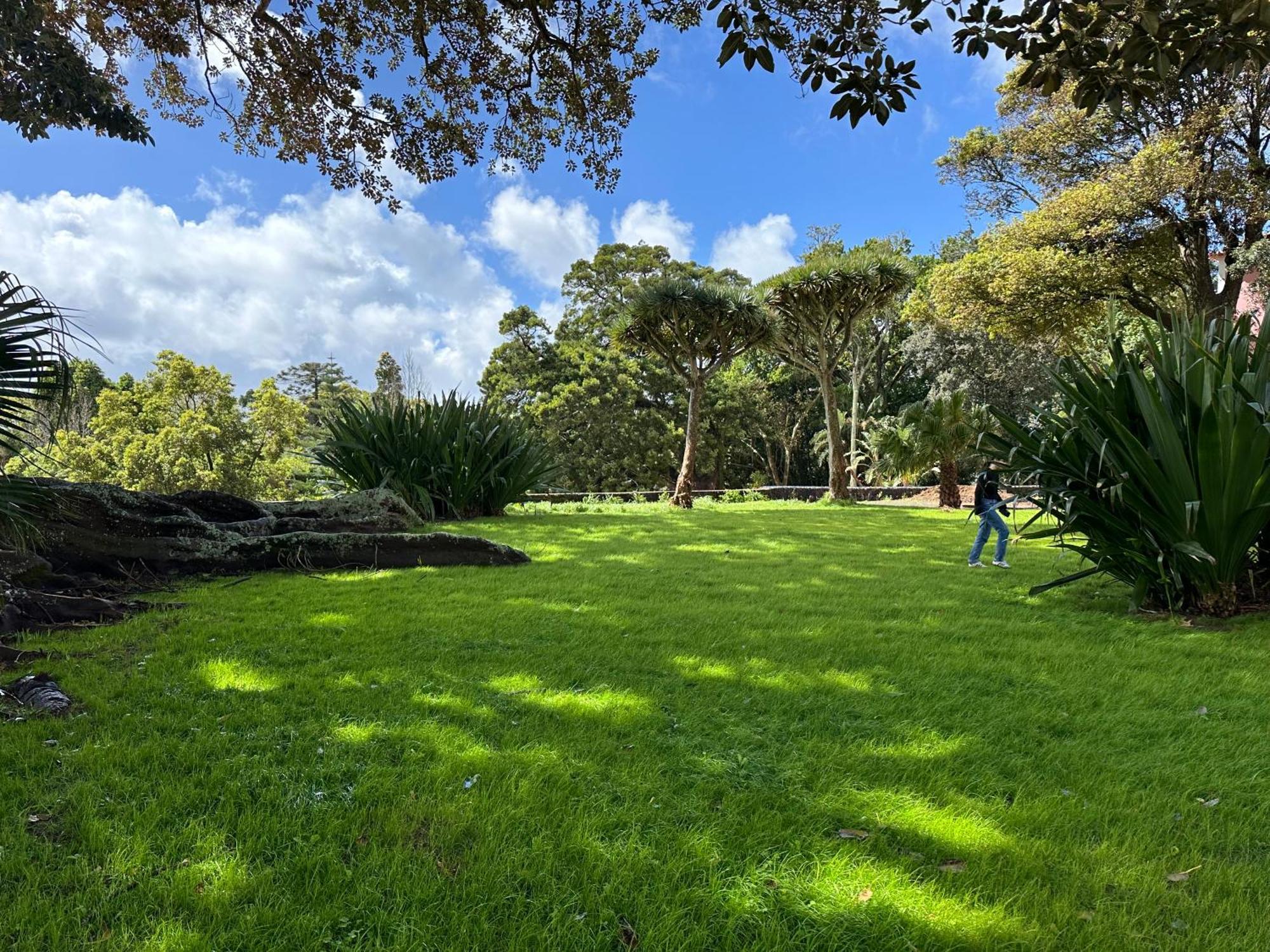 Solar Dos Cantos Botanic House & Garden *