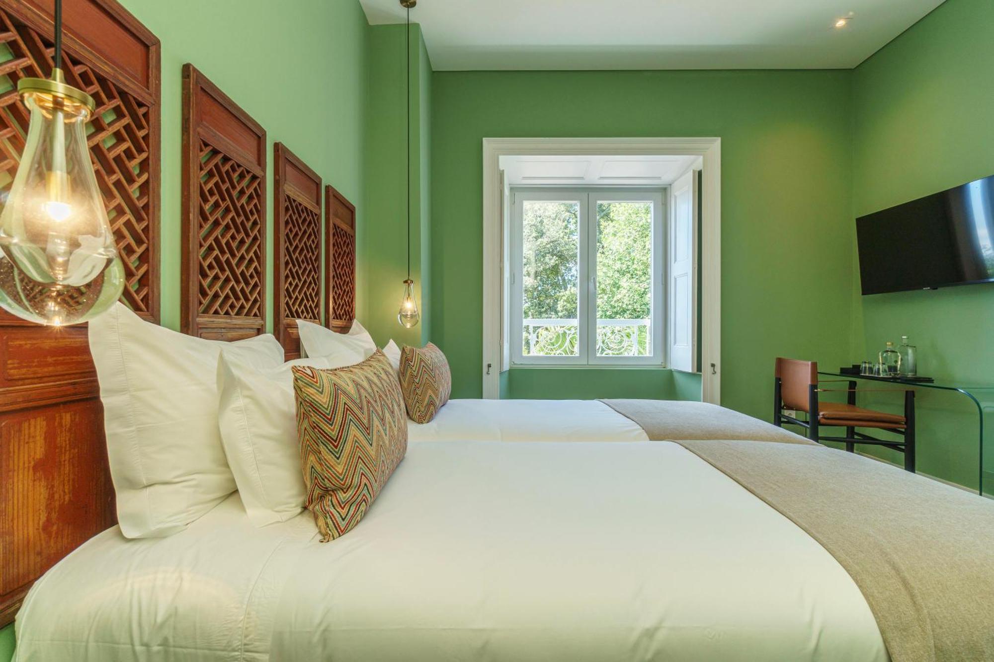 Solar Dos Cantos Botanic House & Garden *